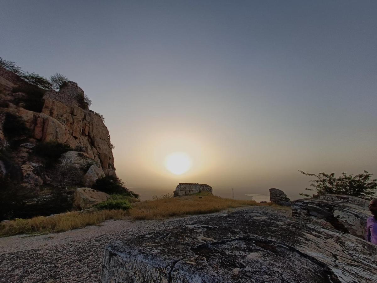 Dream Hampi Villa & Home Stay Ngoại thất bức ảnh