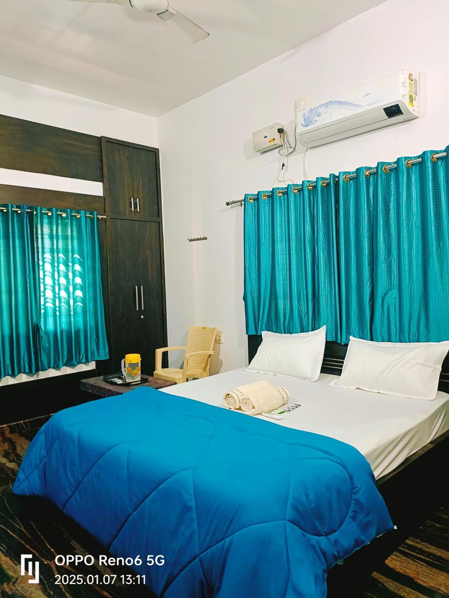 Dream Hampi Villa & Home Stay Ngoại thất bức ảnh